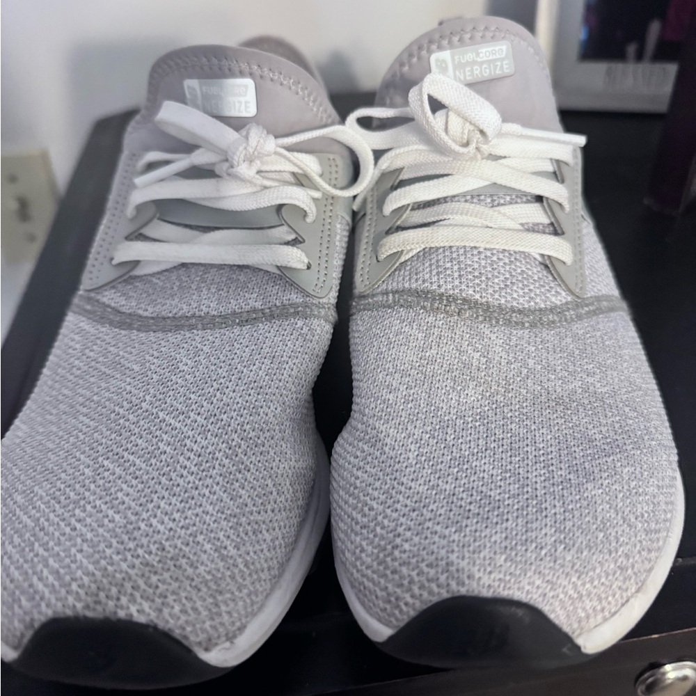 Women’s New Balance Sneakers Size 9